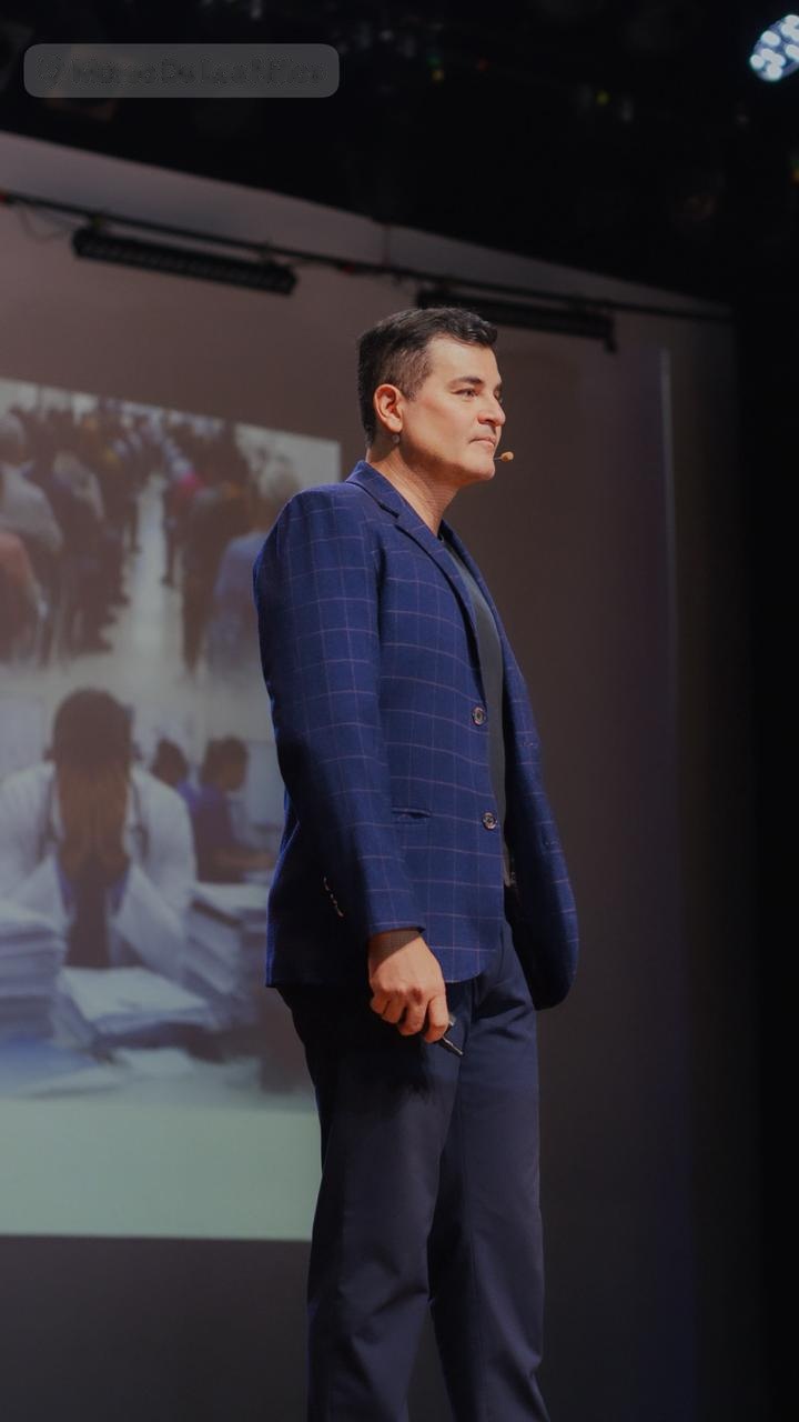 Conferencia en Museo de los Niños